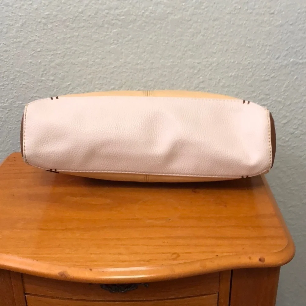 The SAk leather - Picture 4 of 8